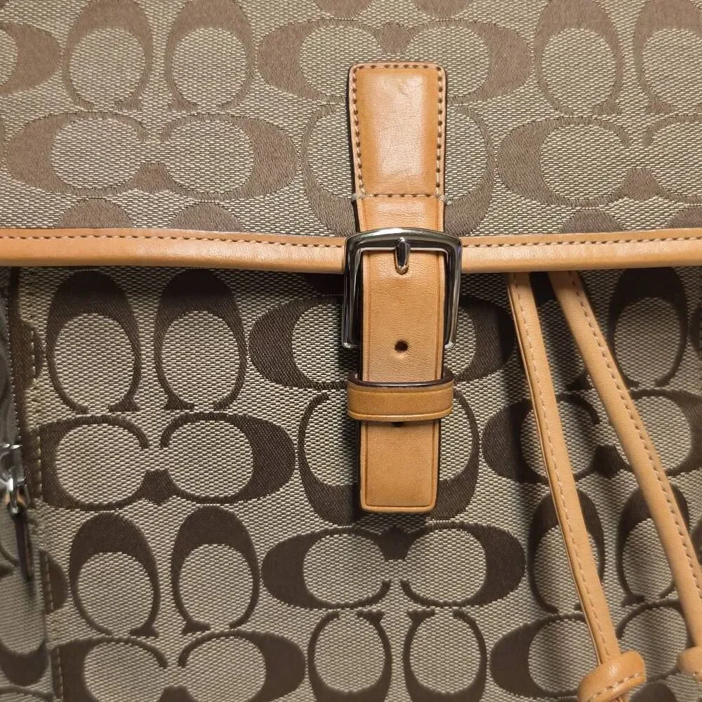 Coach vintage signature